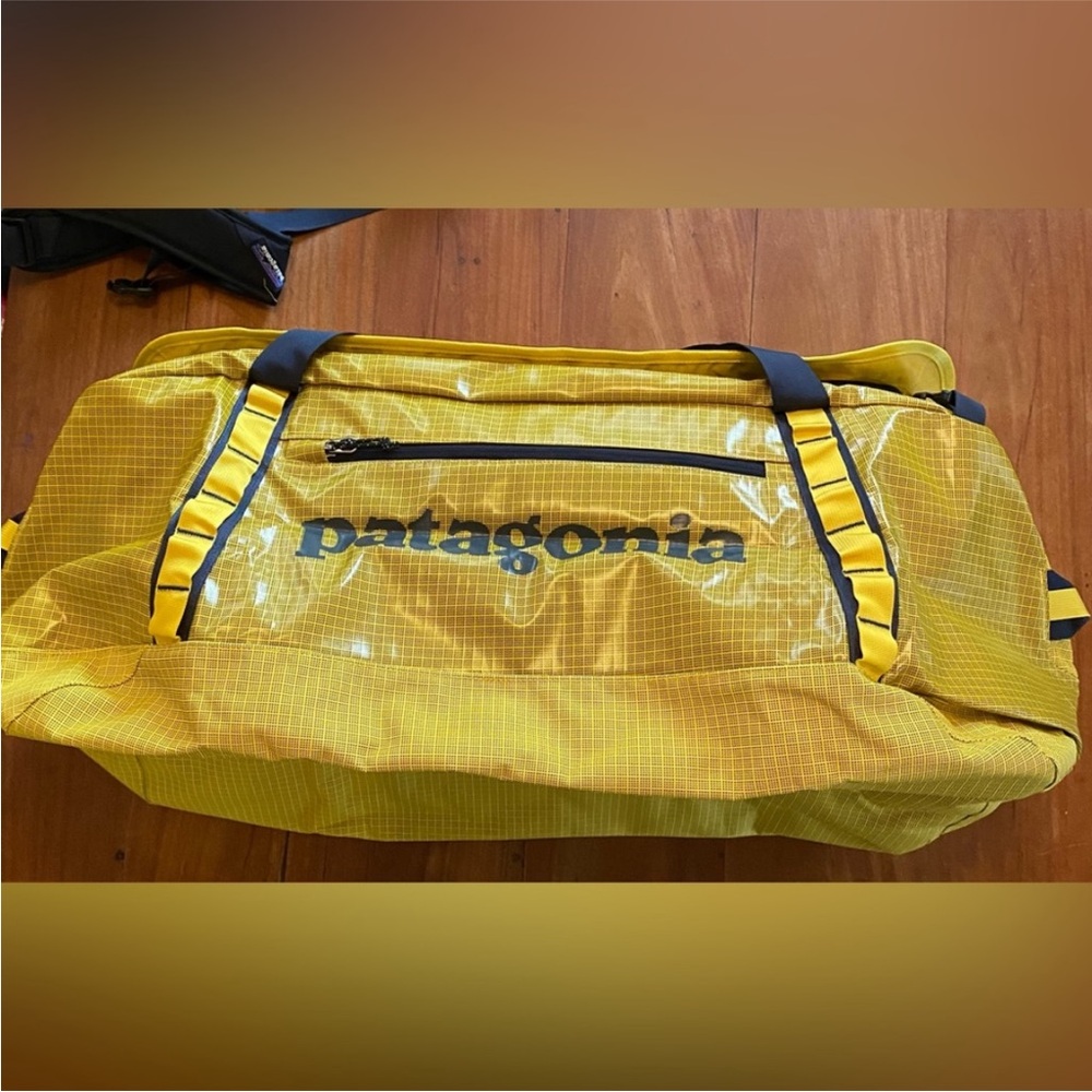 Black hole 55L Duffle